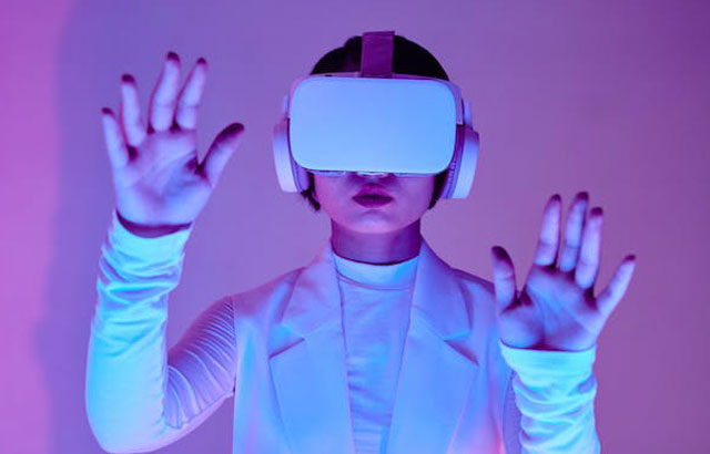 Facebook 20亿美元豪赌虚拟现实 出师不利